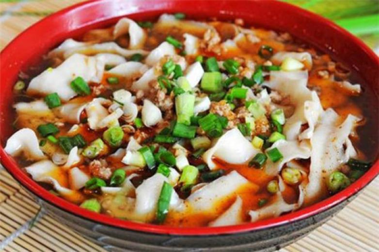 铁蛋鸡汤刀削面